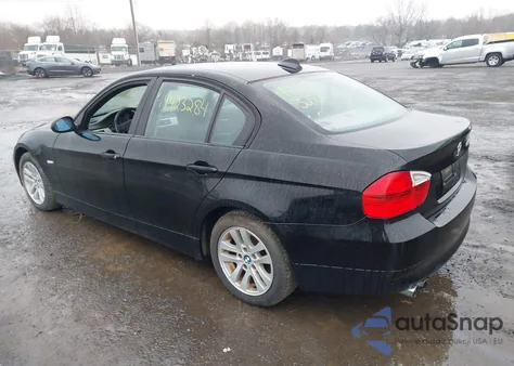 2006 BMW 325I z USA, uszkodzony, nr VIN WBAVB13586PS66229